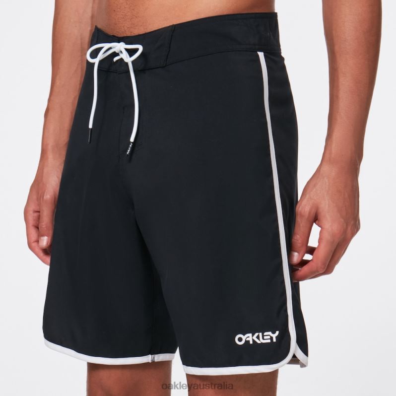 Solid Crest 19 Boardshort Blackout Oakley2ZJX2785