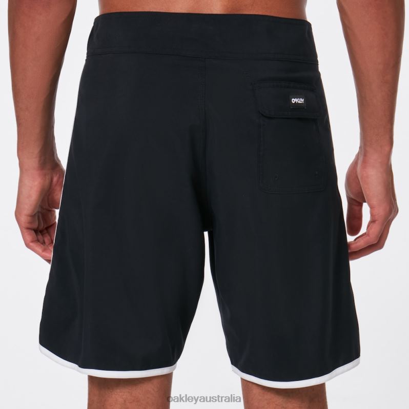 Solid Crest 19 Boardshort Blackout Oakley2ZJX2785