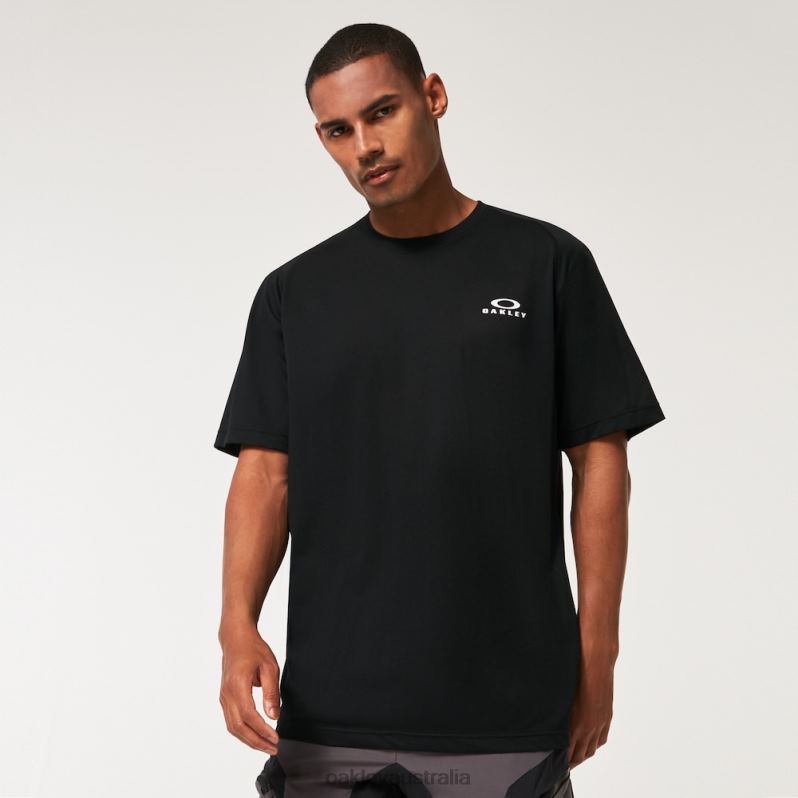 Enhance Mesh Rc SS Tee Blackout Oakley2ZJX2160