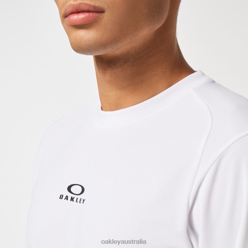 Foundational Training Long Sleeve Tee White Oakley2ZJX2409