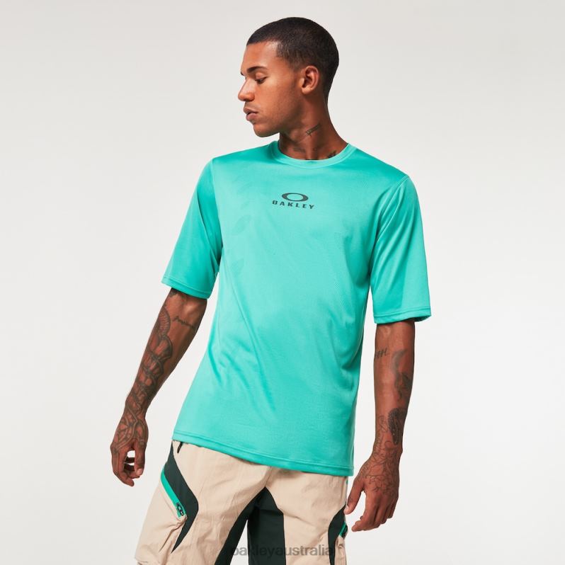 Latitude Rc SS Tee Mint Green Oakley2ZJX2158