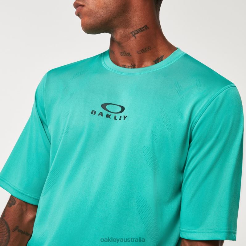 Latitude Rc SS Tee Mint Green Oakley2ZJX2158