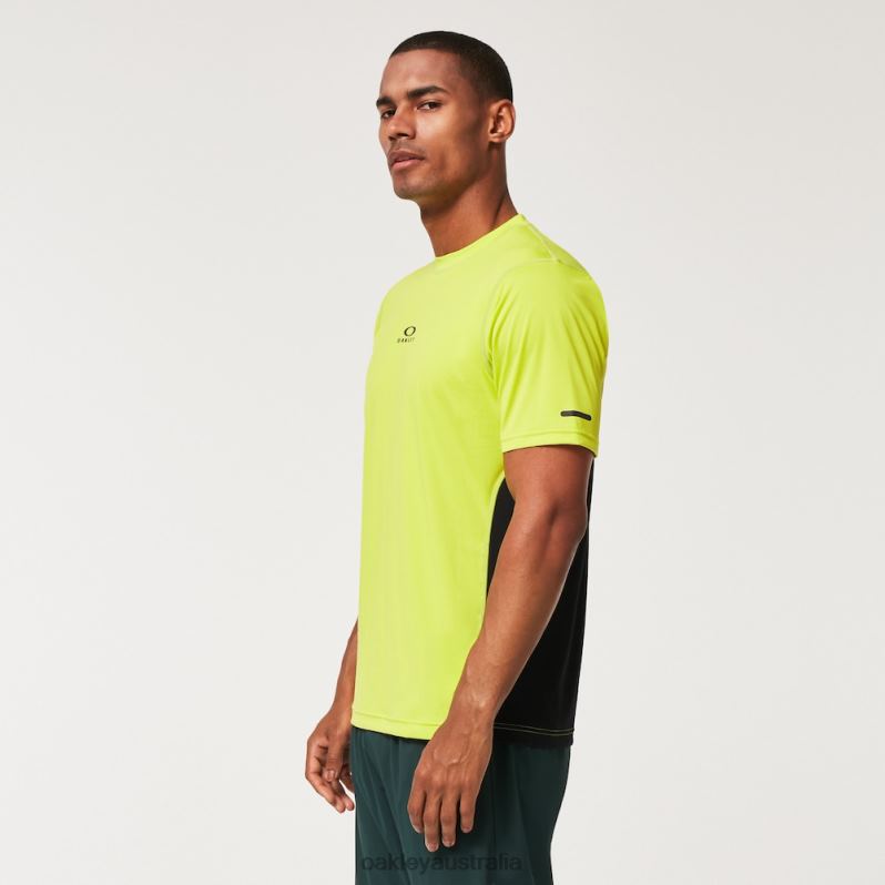 Pursuit Lite SS Tee Sulphur Oakley2ZJX2148