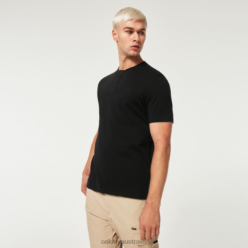 Relax Henley Tee Blackout Oakley2ZJX2204