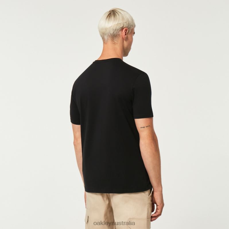 Relax Henley Tee Blackout Oakley2ZJX2204