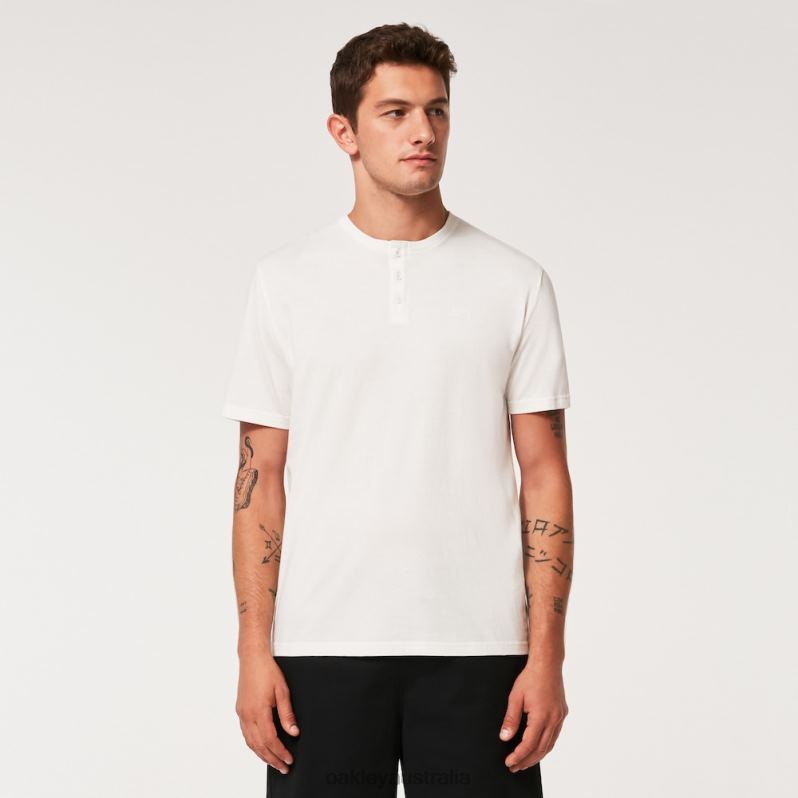 Relax Henley Tee White Oakley2ZJX2205