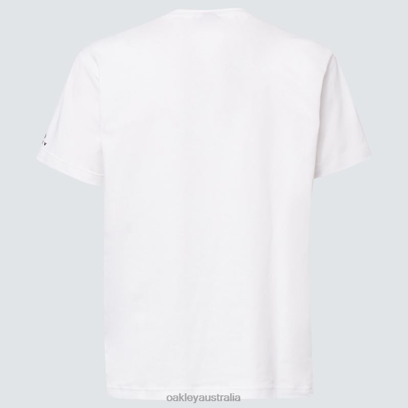 Wanderlust Pocket Tee White Oakley2ZJX2332