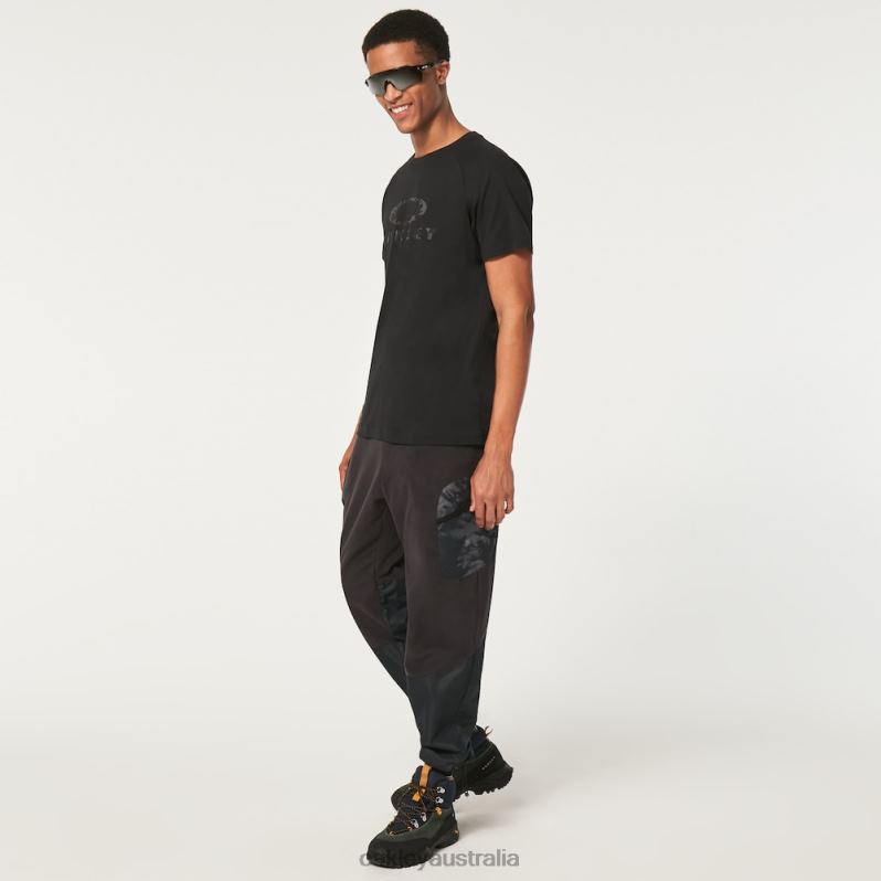 Wanderlust SS Tee Blackout Oakley2ZJX2340