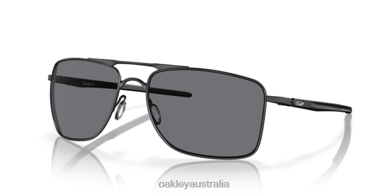 Gauge 8 Grey Lenses, Matte Black Frame Oakley2ZJX511