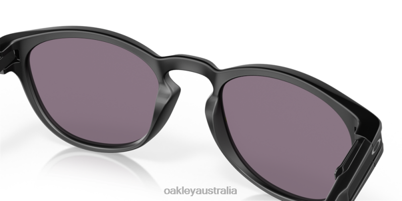 Latch Prizm Grey Lenses, Matte Black Frame Oakley2ZJX854