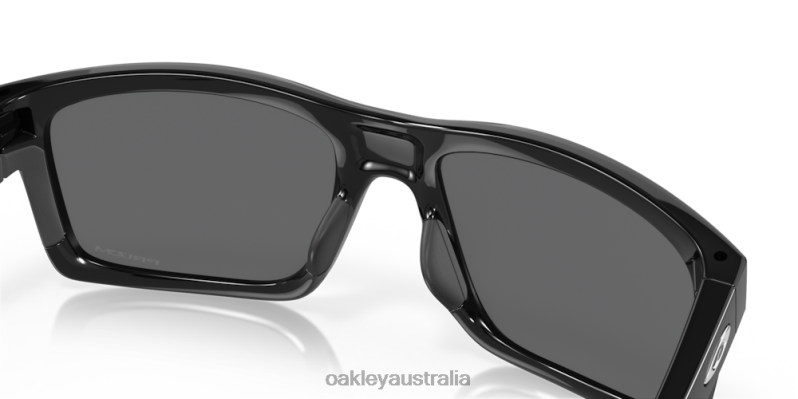 Mainlink XL Prizm Black Lenses, Polished Black Frame Oakley2ZJX397