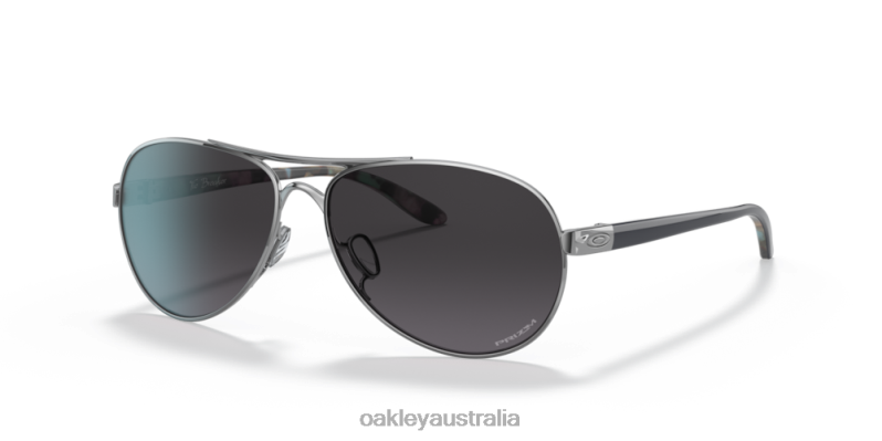 Tie Breaker Prizm Grey Gradient Lenses, Polished Chrome Frame Oakley2ZJX510