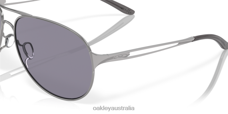 Caveat Grey Lenses, Polished Chrome Frame Oakley2ZJX507